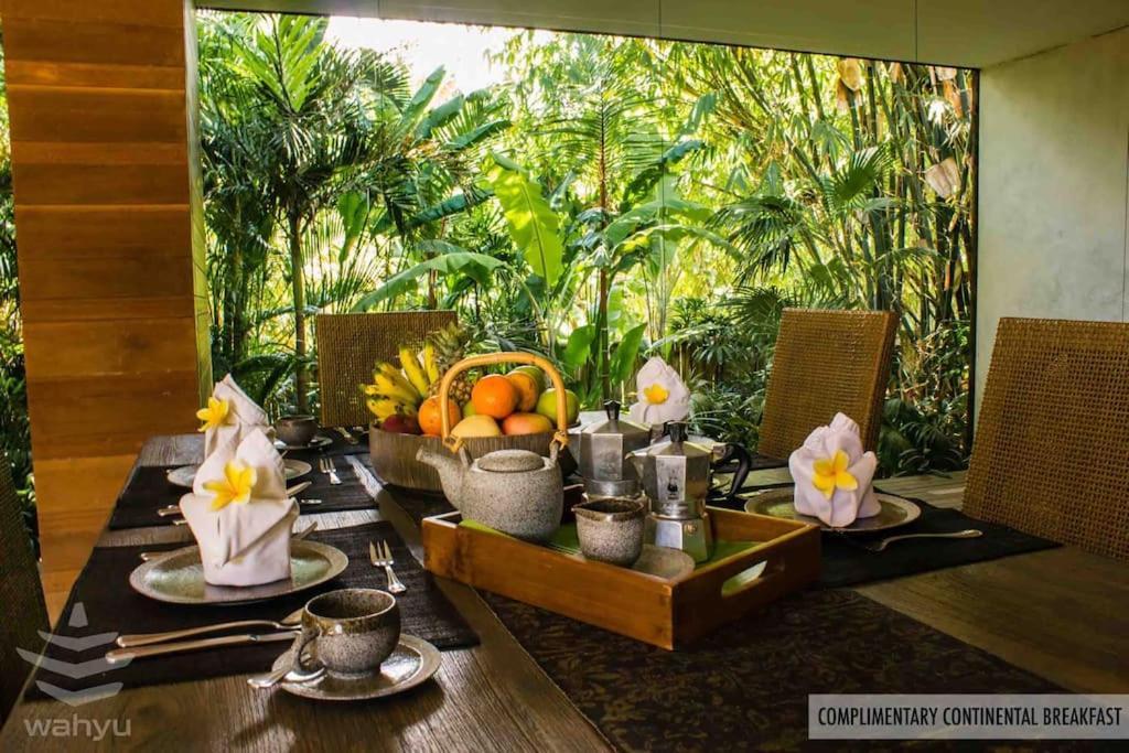 Wahyu Bali 2 Bedrooms Large Pool Villa *